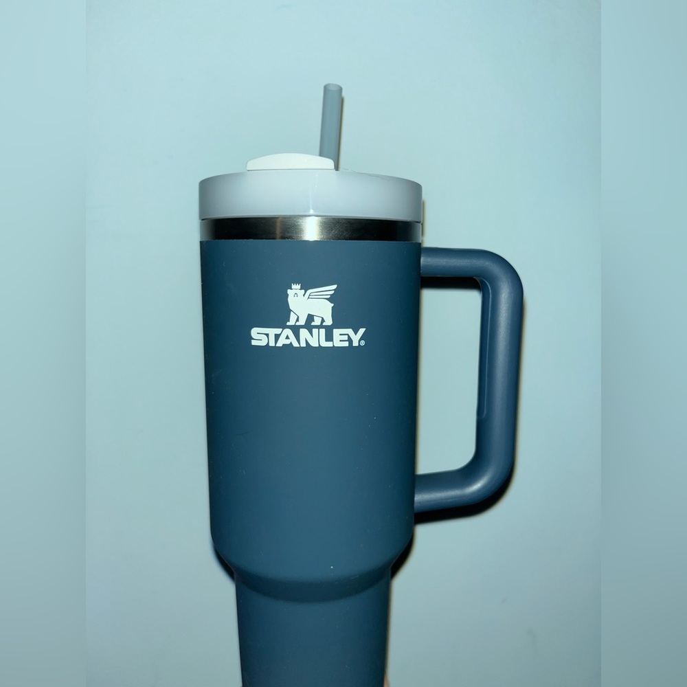 BRAND NEW 40 oz Stanley Cup (Soft Matte)